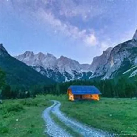Spacious With Pool Krnica
